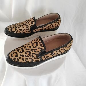 New Size 6.5  Donald Pliner  Calf Hair Loafers Shoes